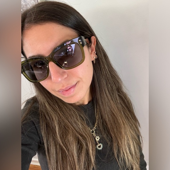 Gucci Sunglasses - Picture 6 of 6